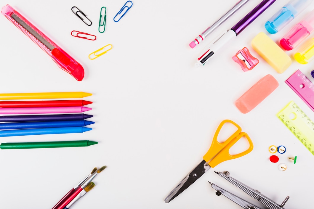 Kreatywne zastosowania narzędzi do pisania w biurze, szkole i domu